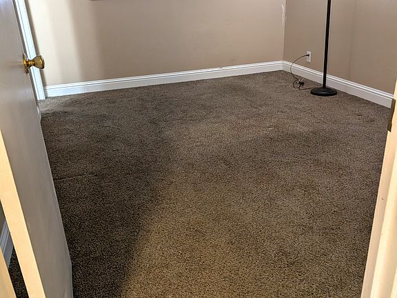 4th image of 2919 Erica Ct