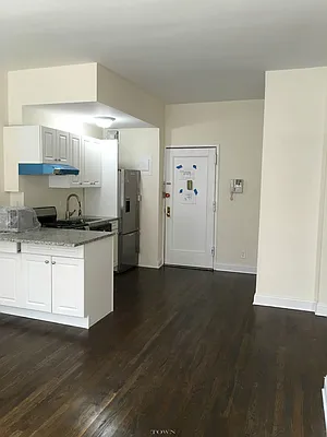 Rented by Town Residential | media 14