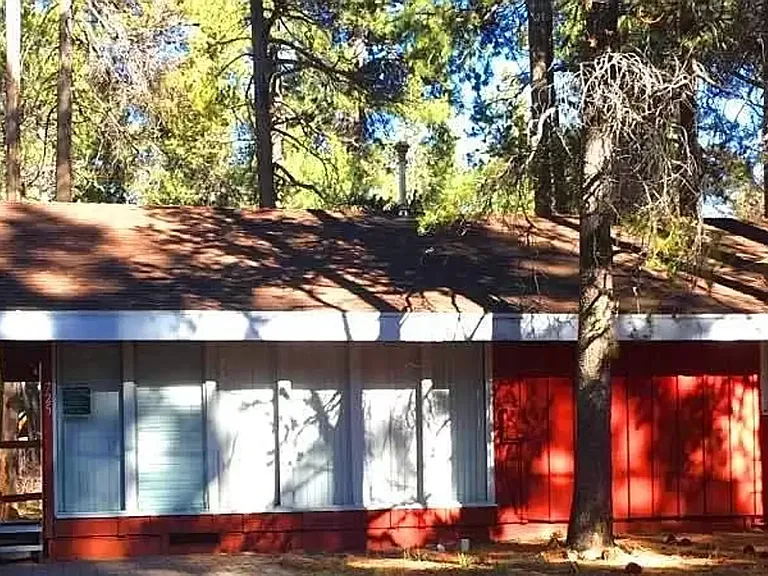 725 Anita Dr — Photo 13