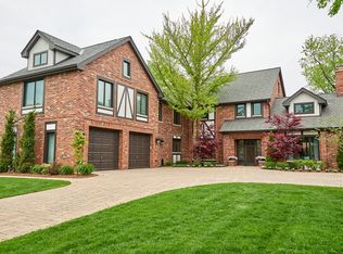 6440 N Leroy Ave, Lincolnwood, IL