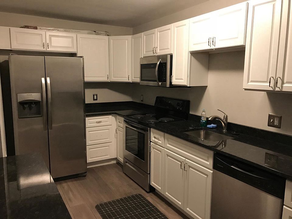 1st image of 322 Blanche St
