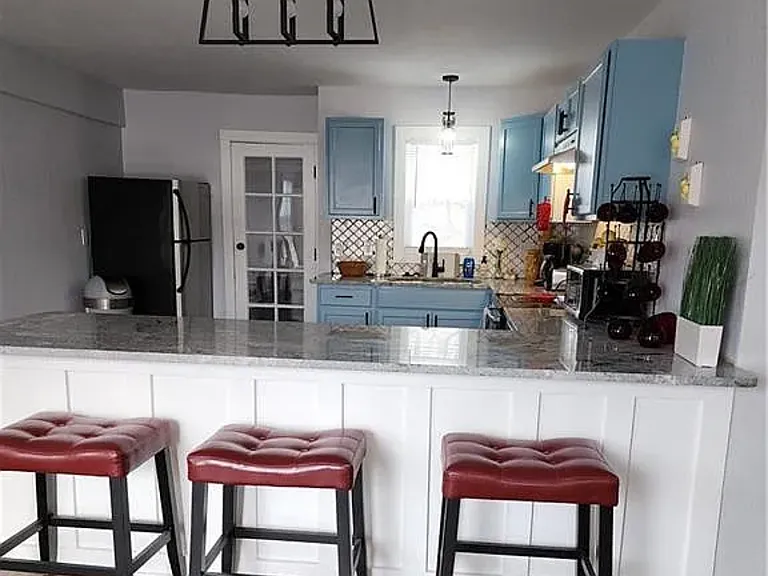5811 Chestnut Ave — Photo 16