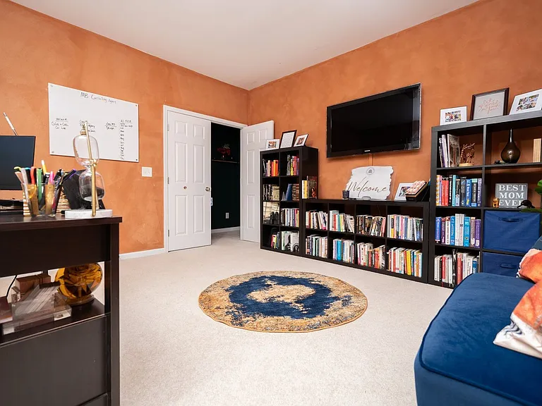1606 Morehead Hill Ct — Photo 14