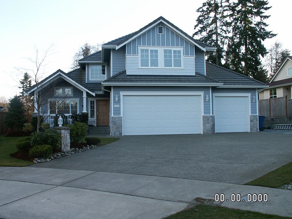 1st image of 8229 65th Ave E
