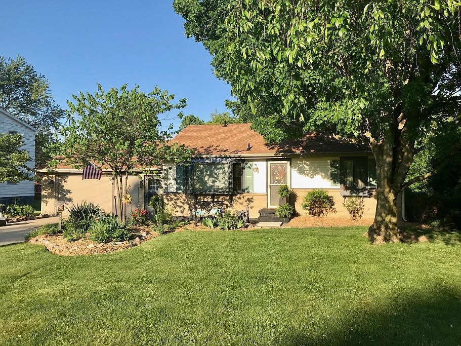 Exceptional Multi-Level Fami