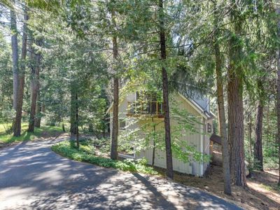 6496 Granite Trl, Pollock Pines, CA, 95726