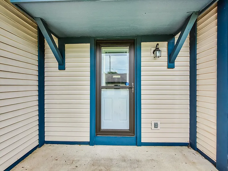 2406 Central Ave — Photo 36
