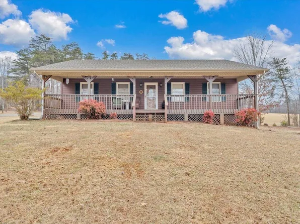 355 Dillards Hill Rd, Union Hall, VA 24176