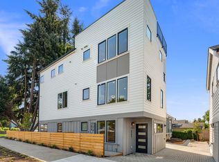 2505 NW 70th St, Seattle, WA 98117