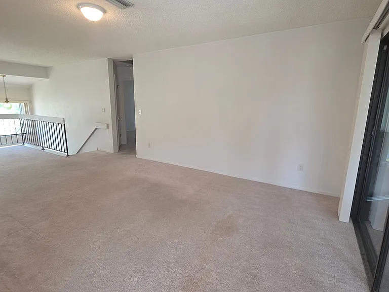 46 Hembury Ln — Photo 9