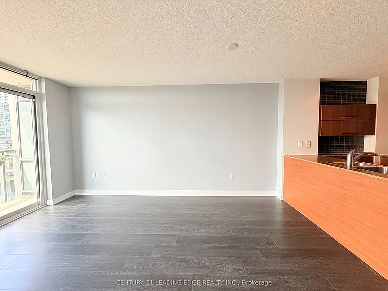 11 Brunel Ct #1501 — Photo 15