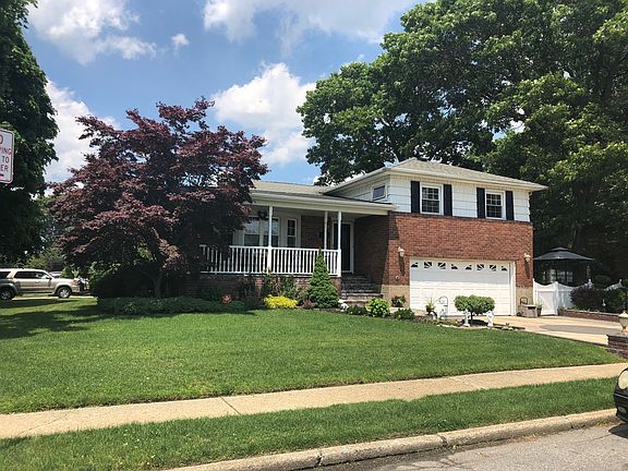 2nd image of 3801 Martin Ct