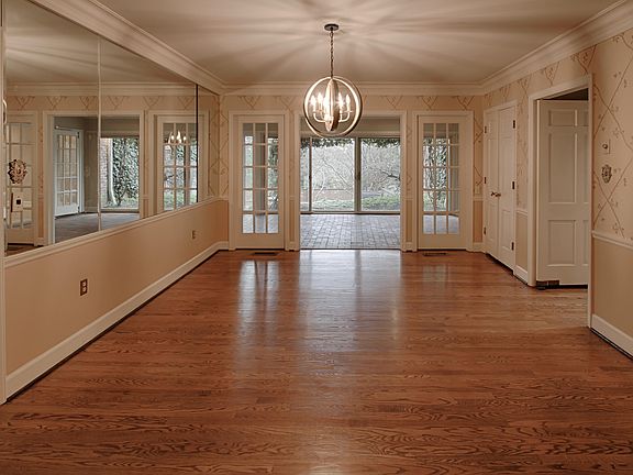 5th image of 6908 Sherwood Dr
