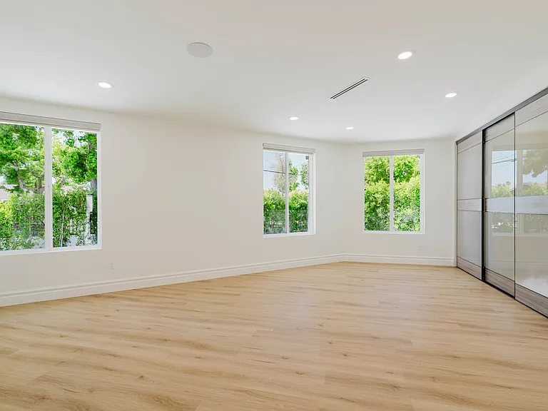 9010 Dempsey Ave — Photo 15
