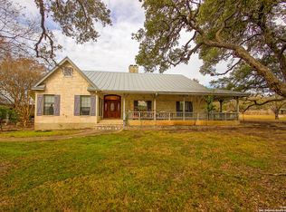 7967 Turf Paradise Ln, Boerne, TX 78015