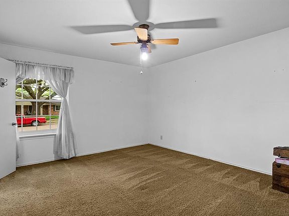 2nd image of 10439 Yorkford Dr