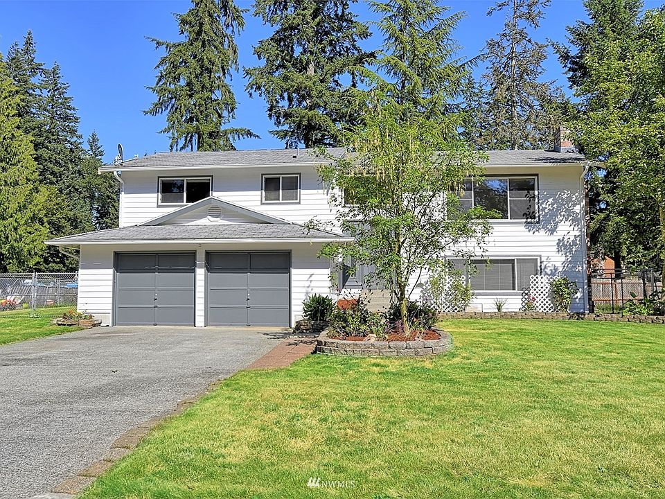 The house sits on a quiet cul-de-sac. The exterior was just painted and most of the facia boards were replaced.