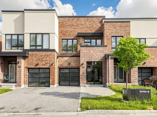 104 Dariole Dr, Richmond Hill, ON L4E 0Y8