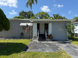 1330 NE 133rd St #1, Miami, FL 33161
