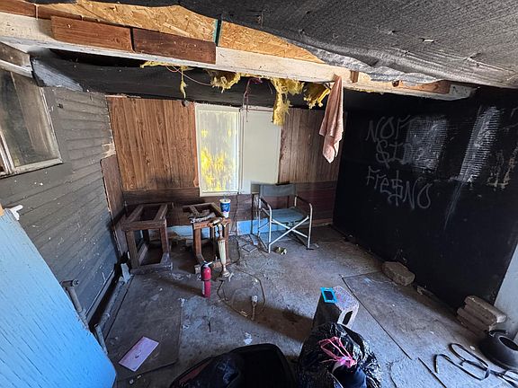 3rd image of 843 N Lafayette Ave
