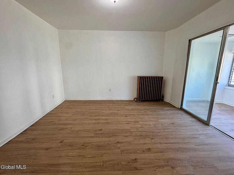 3rd image of 495 Morris Street