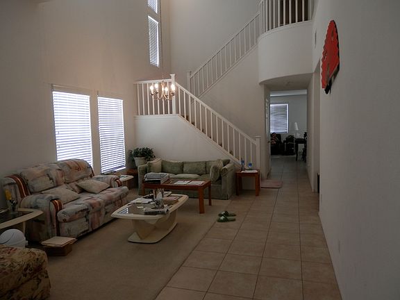 4th image of 352 Point Loma Ave