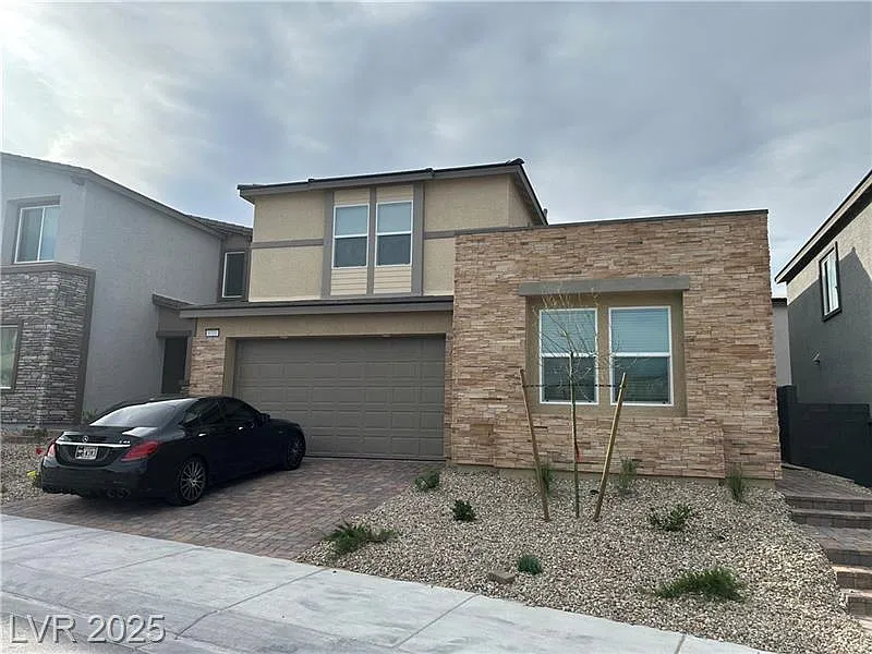 4 bed, 3.5 bath, 2908 sqft, $3,300 — Photo 3