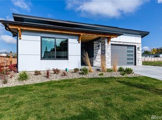 1709 Hillcrest Loop, Mount Vernon, WA 98274