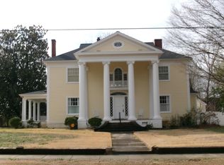 629 S 2nd St, Mayfield, KY 42066