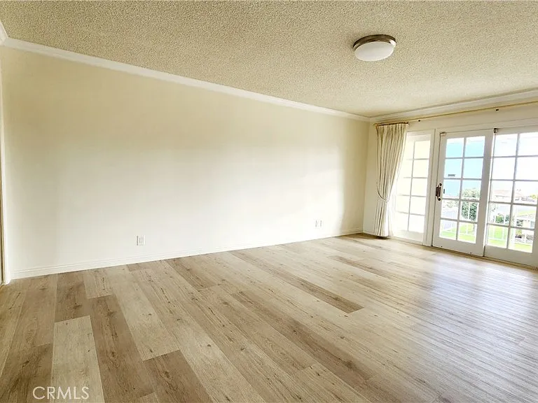 6327 Sattes Dr — Photo 25