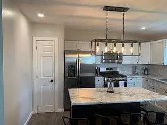 1442 Terrace Ave — Photo 3