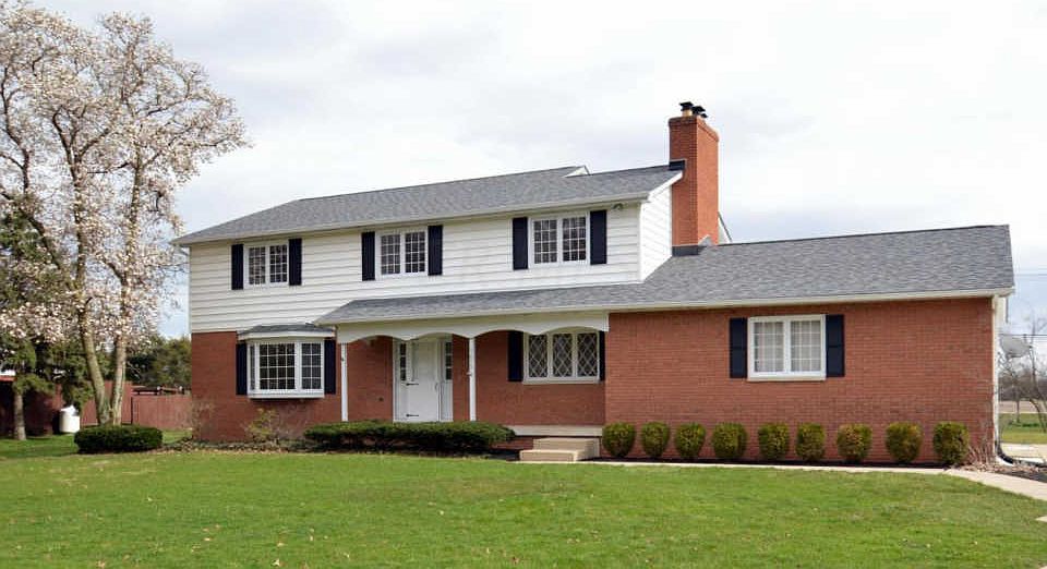 1st image of 7075 Sherwood Ct