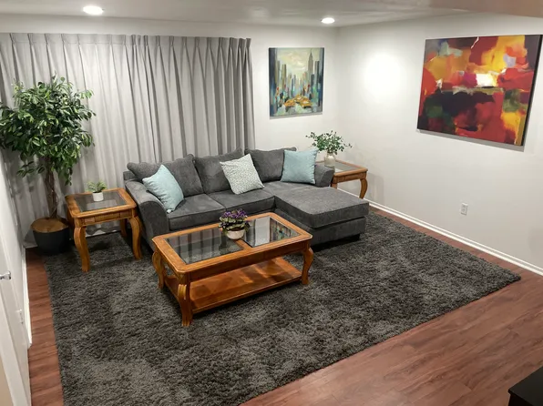 7638 Newlin Ave, Whittier, CA 90602