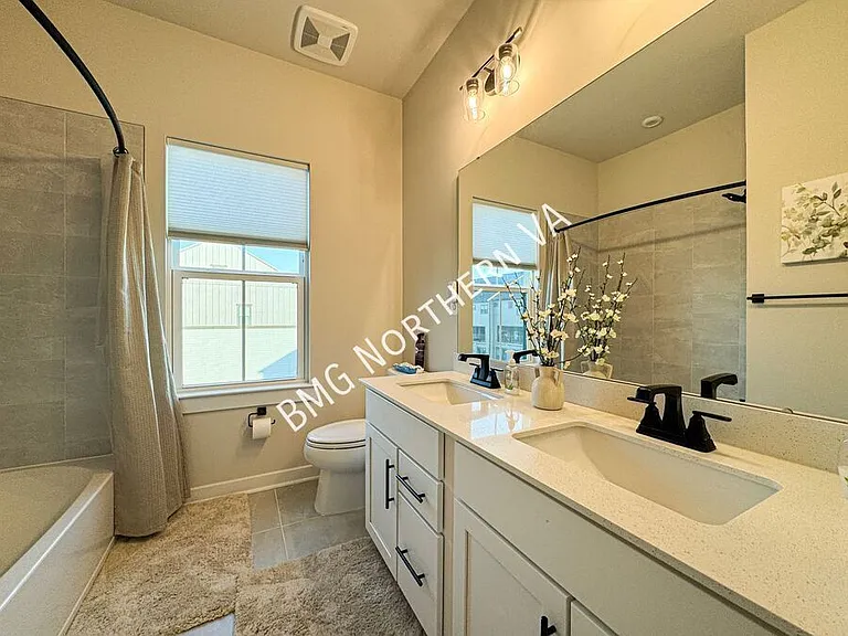 1636 Kirkman St — Photo 24