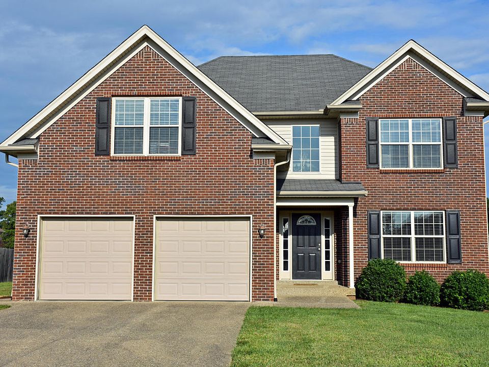 1st image of 462 Crimson Creek Dr
