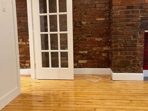 15 Stanton Street 2BC image 2 of 10