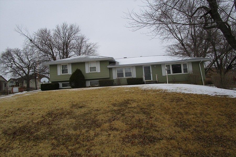 Leeです！ 7800 Lee Dr, Pleasant Valley, MO 64068 | Zillow