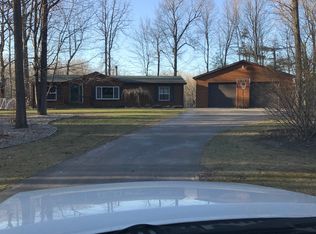 11940 Spencer Rd, Saginaw, MI 48609