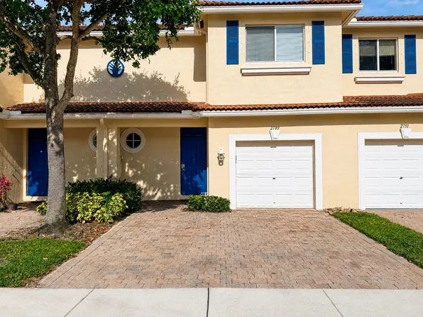 2789 S Evergreen Cir, Boynton Beach, FL 33426