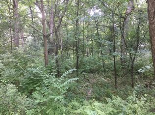 906 Missouri Dr, Dixon, IL 61021