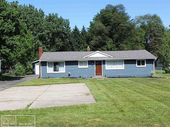2nd image of 47478 Harry Ave