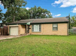 1320 E Alturas St, Wichita, KS 67216