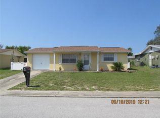 9825 Gray Fox Ln, Port Richey, FL 34668