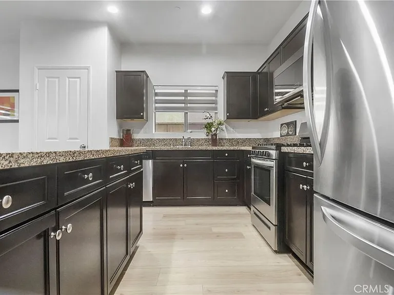 16768 Olive Tree Ln — Photo 20