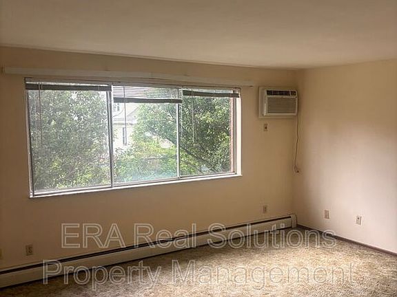3rd image of 952 Seton Ave APT 7