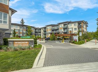 19935 75a Ave #209, Langley, BC V2Y 1S1