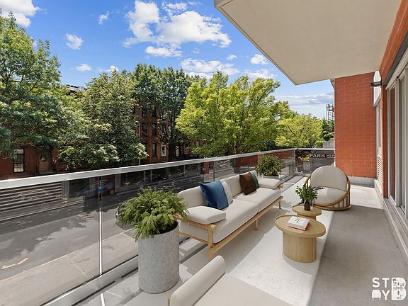 5th image of 333 Greene Ave #2G
