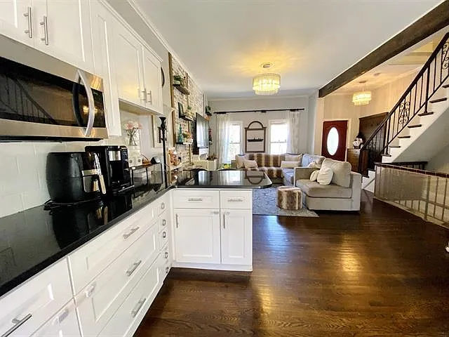 217 Cambridge Ave — Photo 10