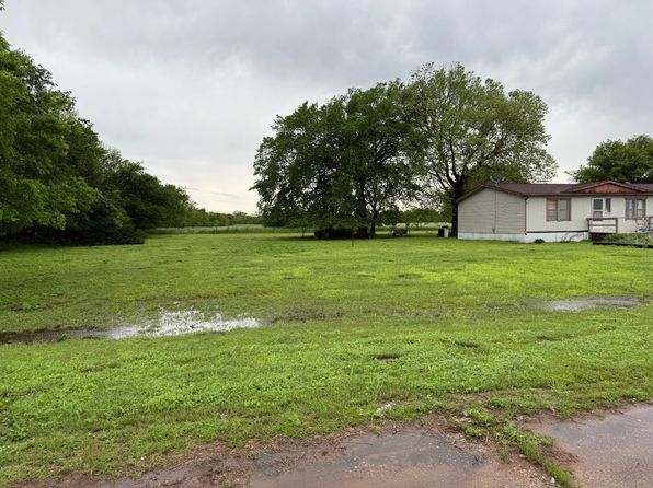 17531 County Road 1060, Lamont, OK 74643
