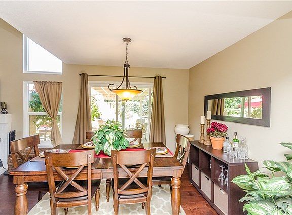 4th image of 2029 Sunnycreek Dr